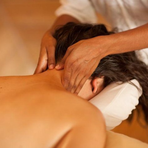 Массаж шейно-воротниковой зоны, 30 мин. (15 сеансов)