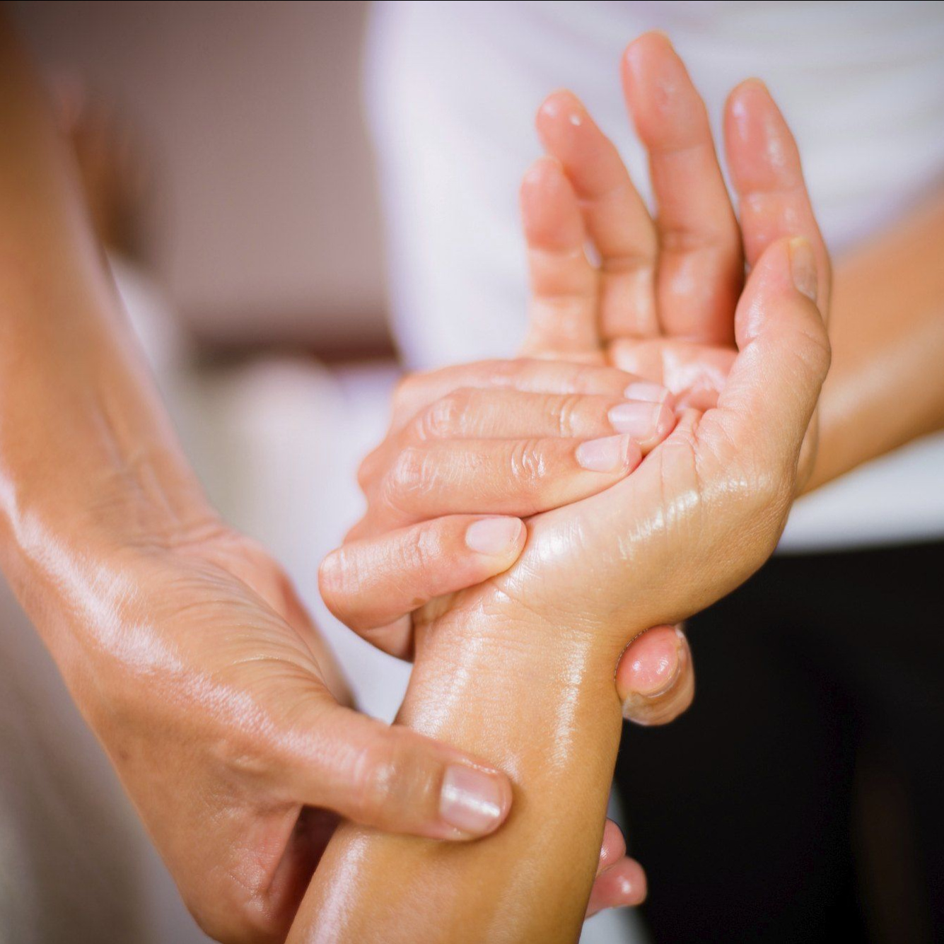 Массаж рук, 20 мин. (1 сеанс)