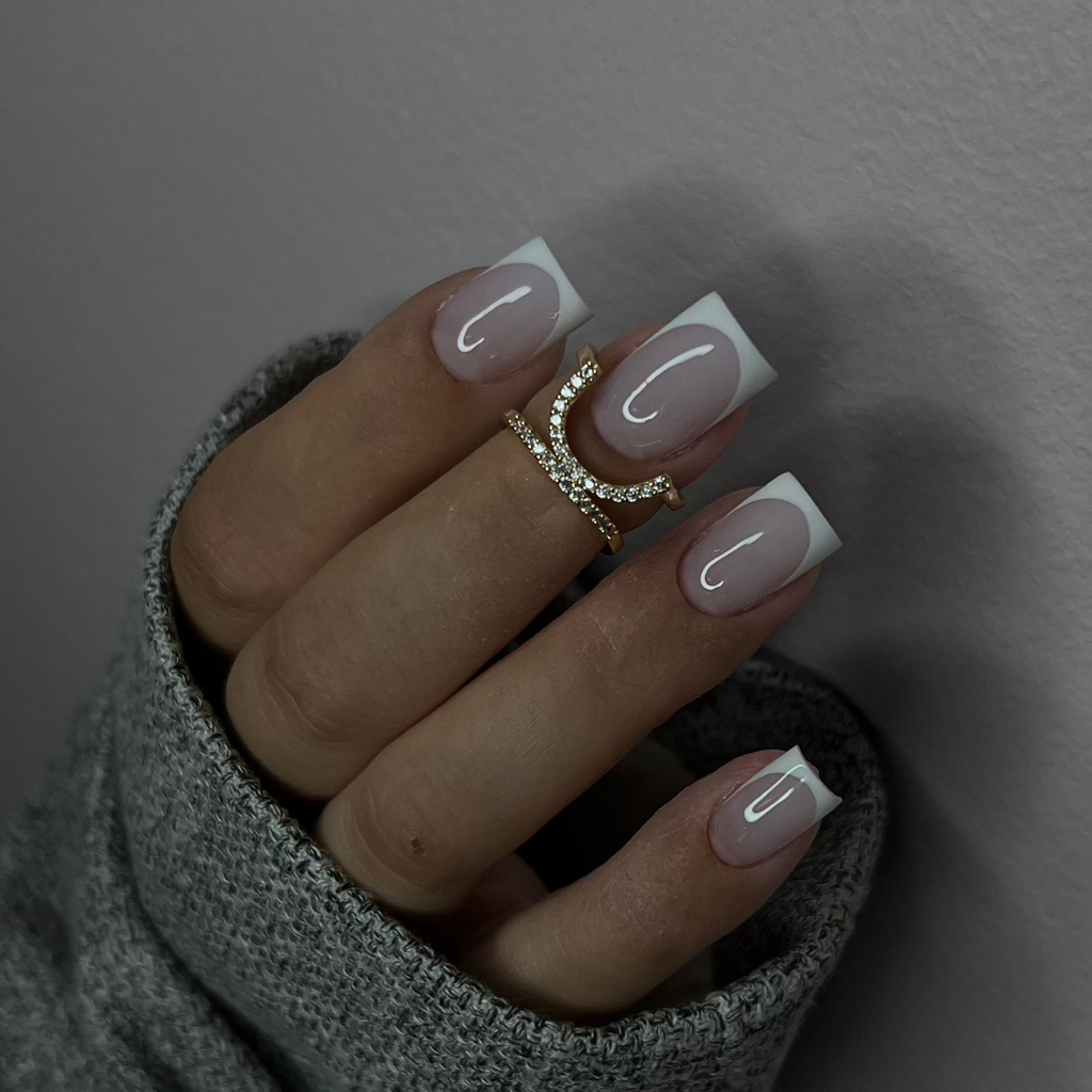 маникюр + покрытие с любым дизайном