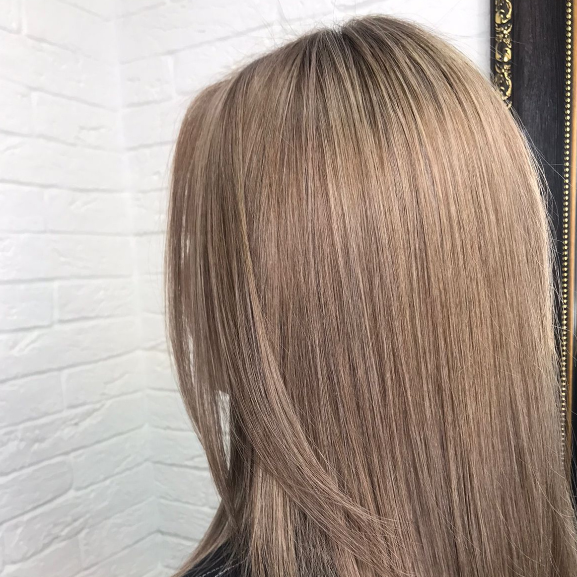 Окрашивание Короткие волосы в 1 тон + креативная стрижка