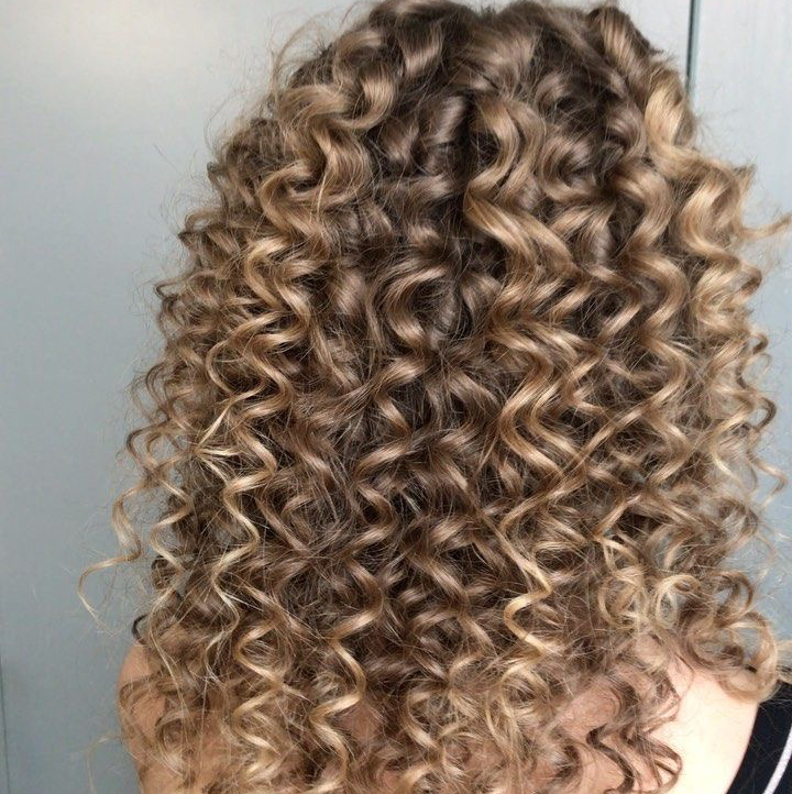 Афрокудри ниже плеч