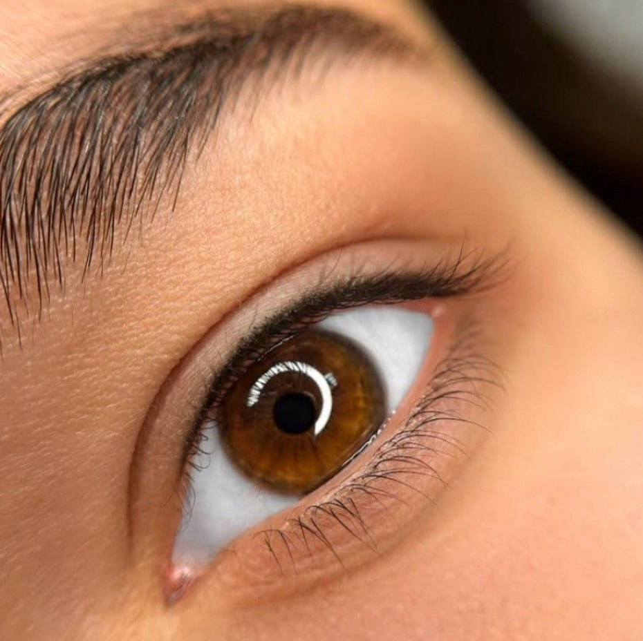 перманентный макияж межресничного пространства