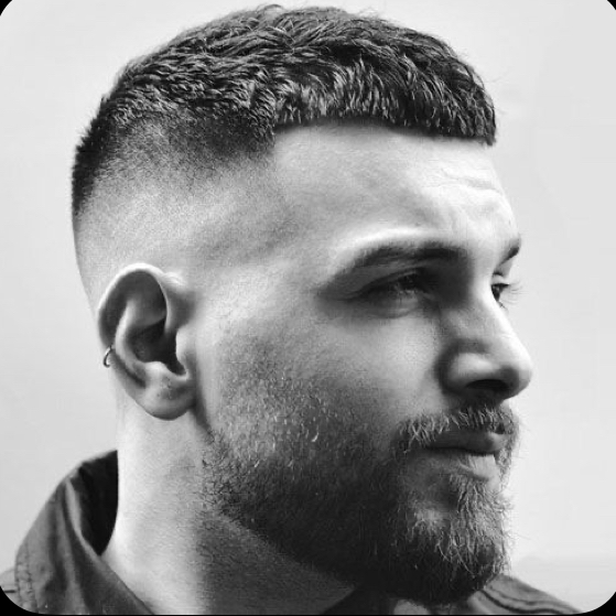 стрижка головы и бороды