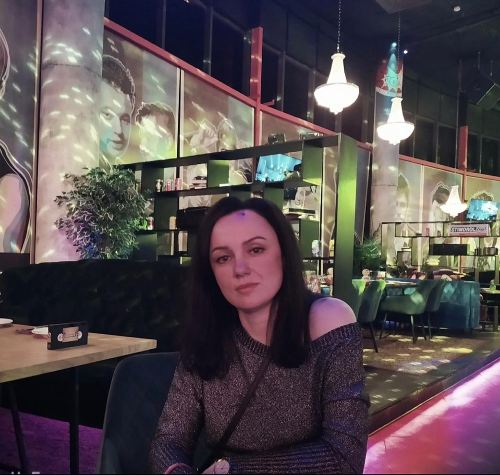 Мастер по маникюру Ольга