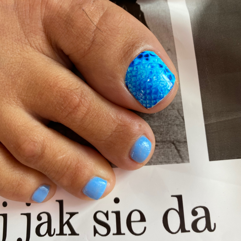 Педикюр полный с покрытием гель-лак