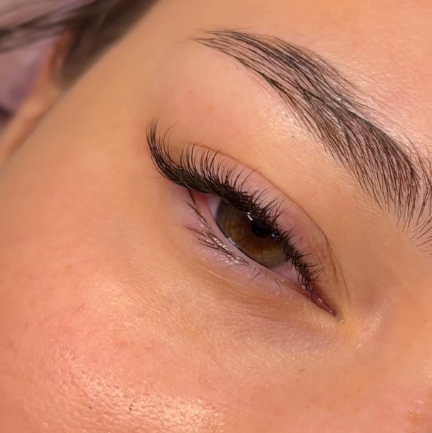Наращивание ресниц 1D