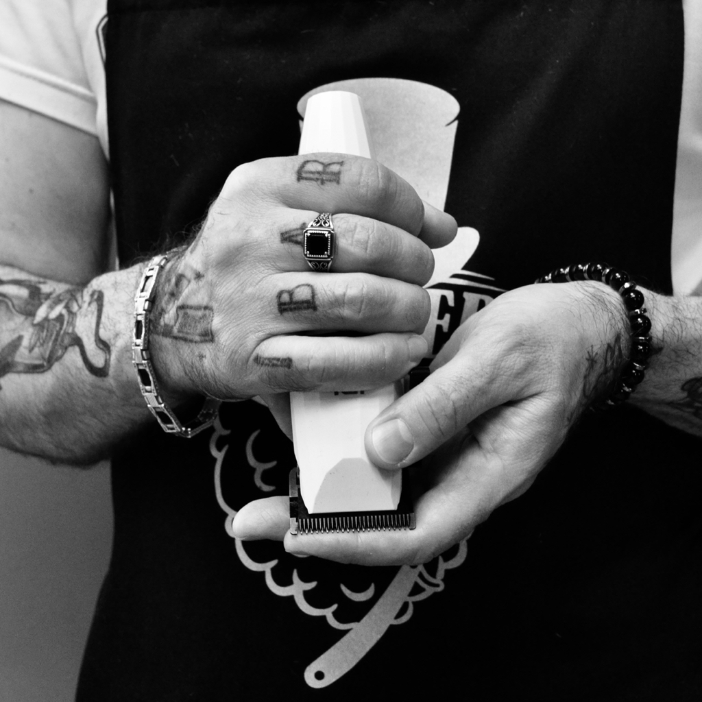 Мужская стрижка