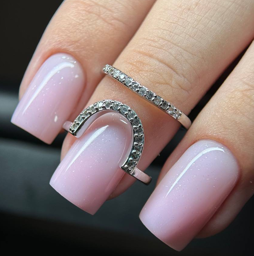 Маникюр с покрытием гель-лак