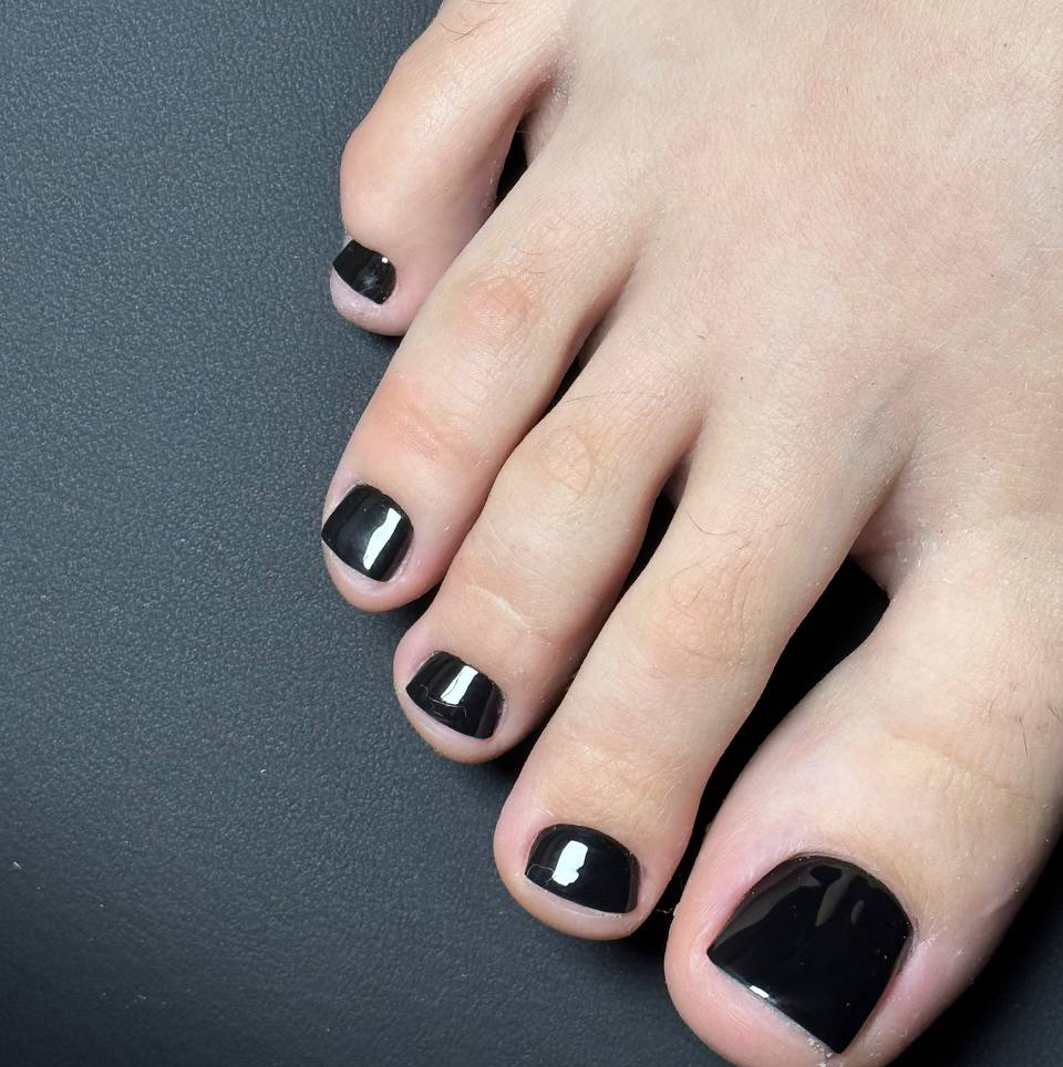 Педикюр с покрытием гель-лак