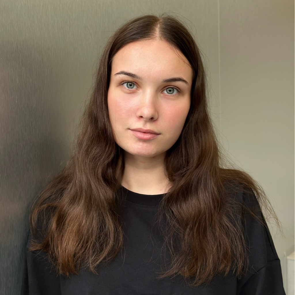 Александра М