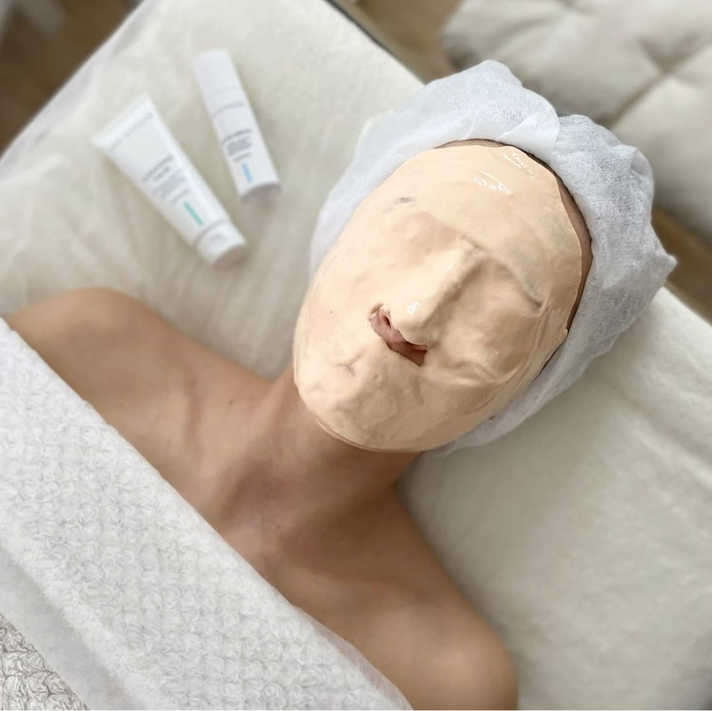 МАССАЖ&МАСКА - эстетический массаж лица, ШВЗ и декольте (FaceBalance, Код молодости) с маской (альгинат или кремовая)