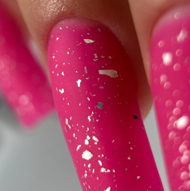 Наращивание ногтей