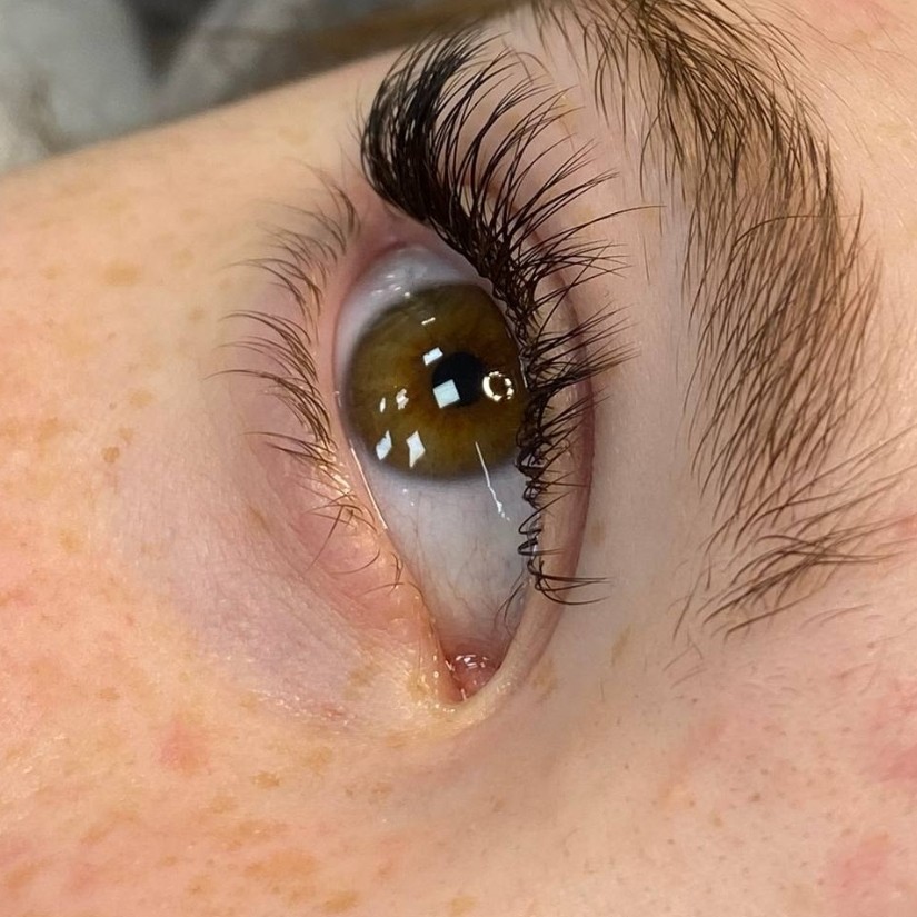 Классическое наращивание ресниц