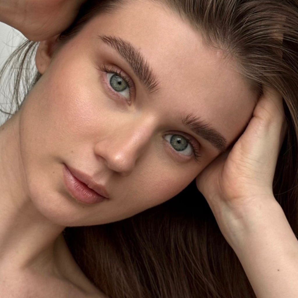 Полное оформление бровей