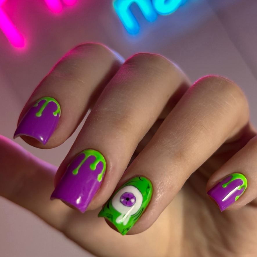 Маникюр + гель-лак + укрепление гелем/полигелем. В один тон