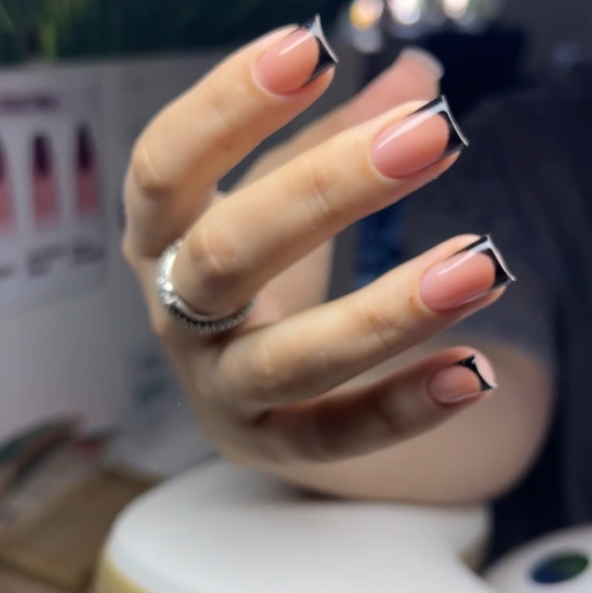 Френч/лунки/обратный френч на все ногти