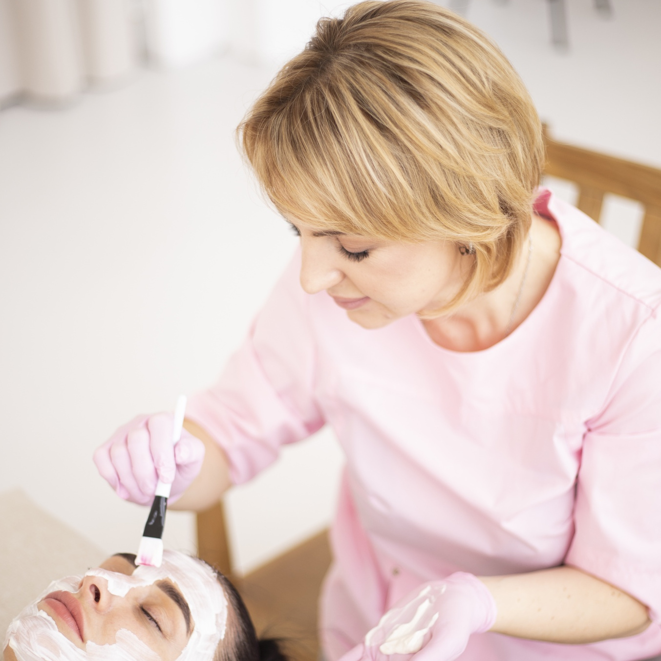 МАССАЖ ЛИЦА + АППАРАТНАЯ ПРОЦЕДУРА