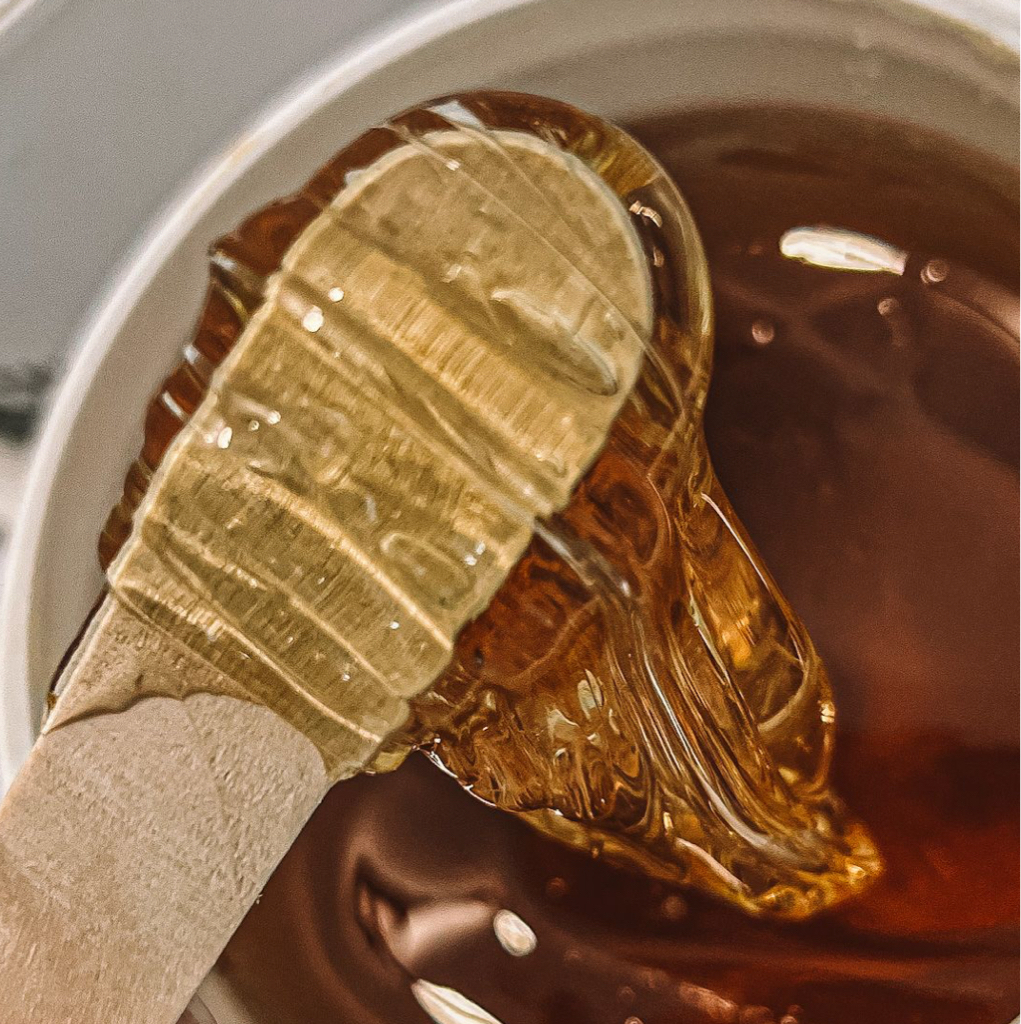 Поясница шугаринг