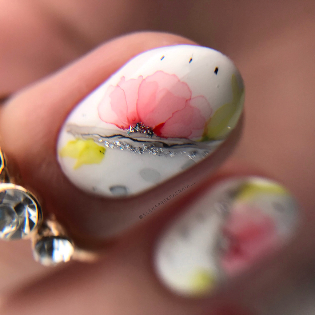 Маникюр с дизайном