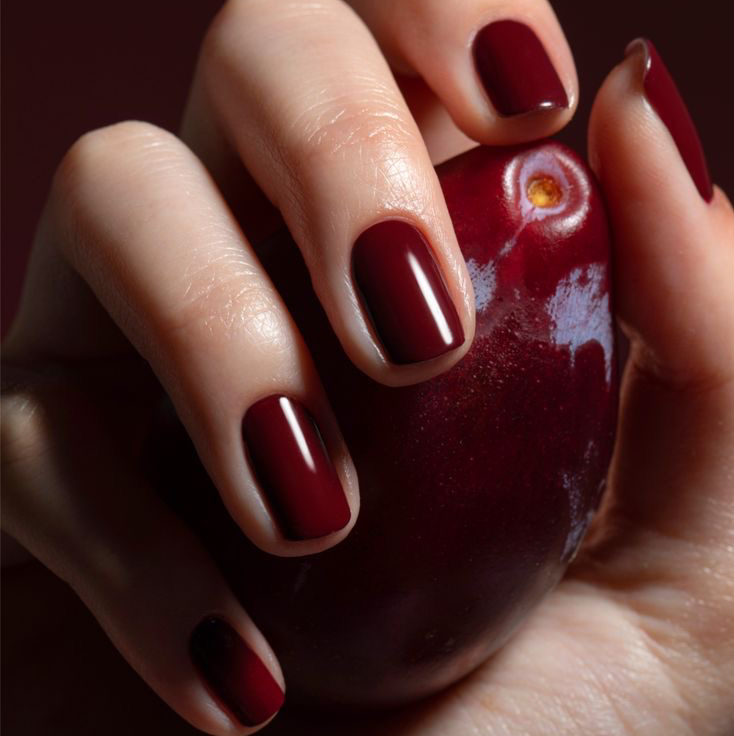 VIP- Мастер  Комби-маникюр обработка кутикулы и боковых валиков, опил формы, шлифовка, полировка