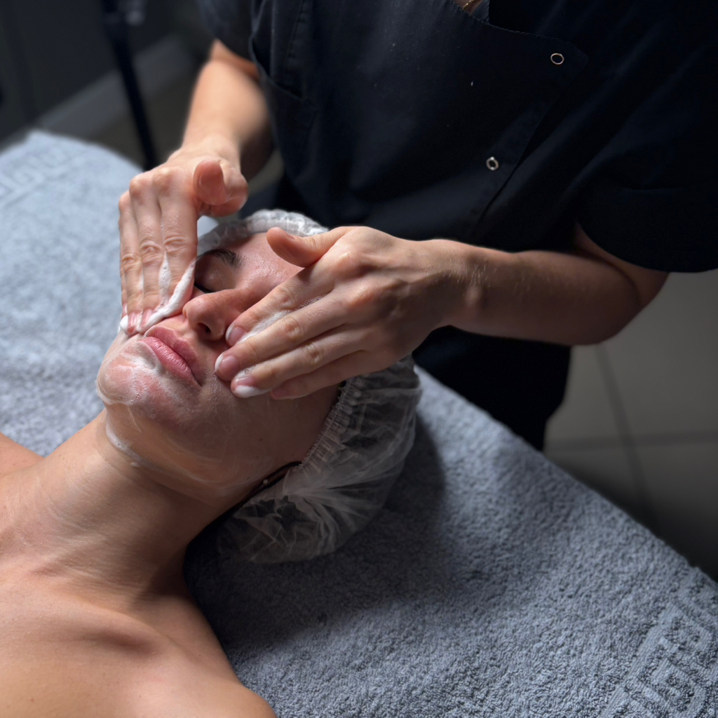 Бесплатная консультация