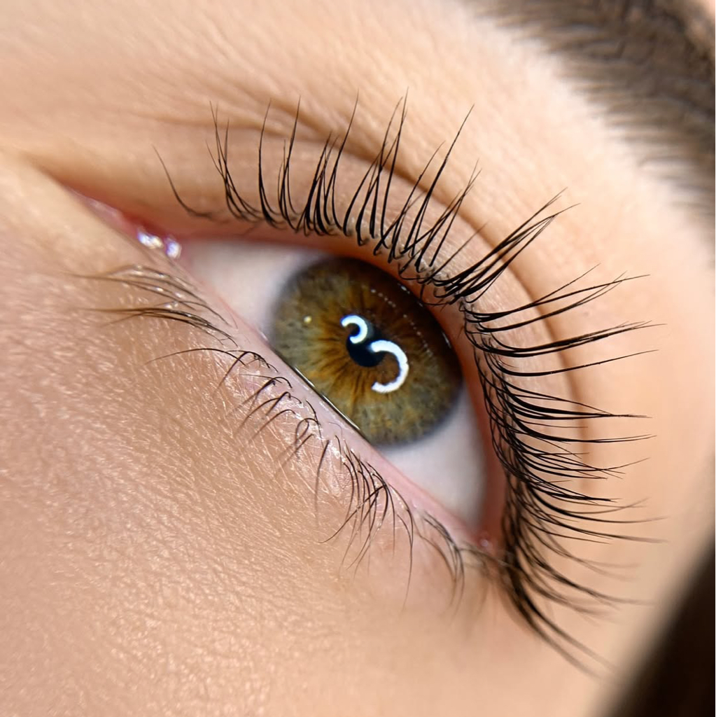 Ламинирование ресниц | + ОКРАШИВАНИЕ