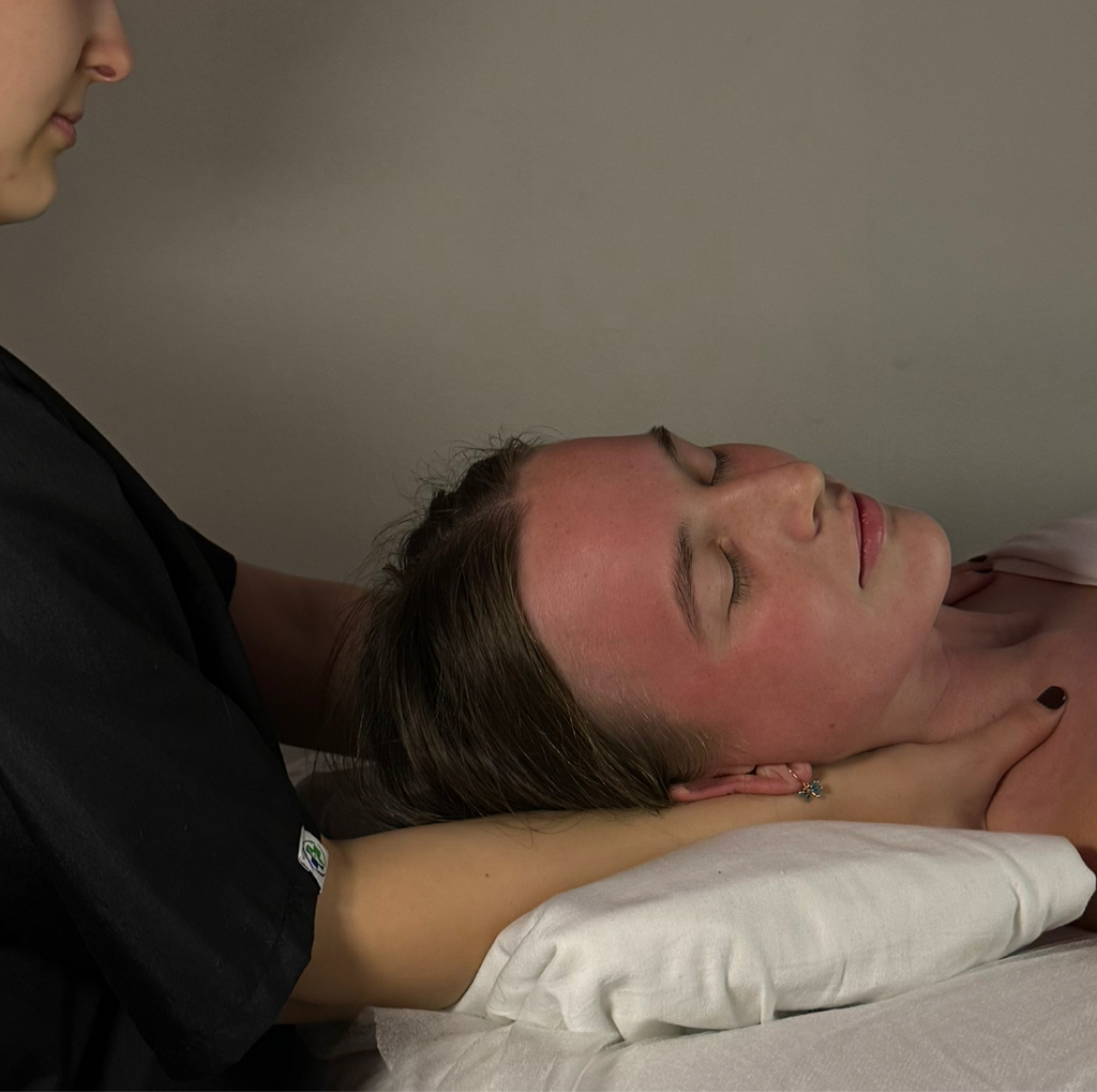 «Девушка из высшего общества»