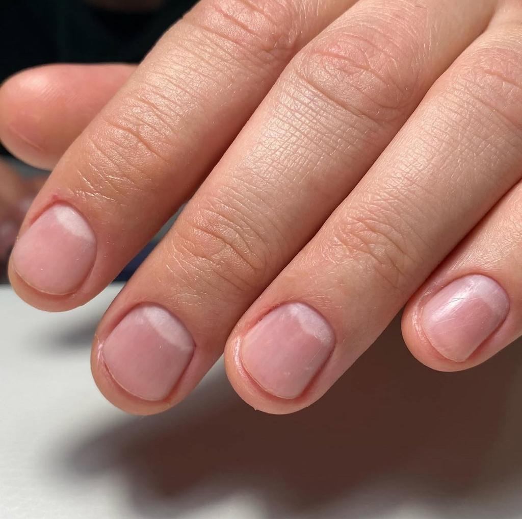 Мужской гигиенический маникюр