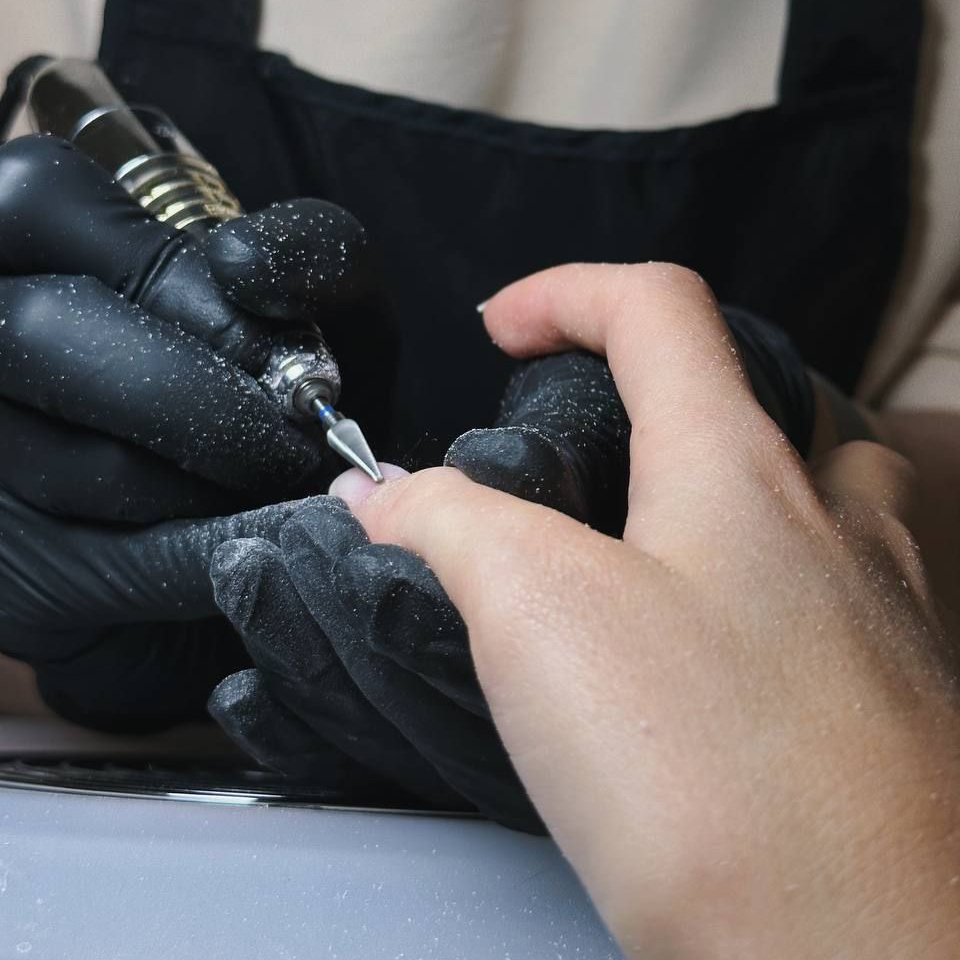 Снятие покрытия без маникюра