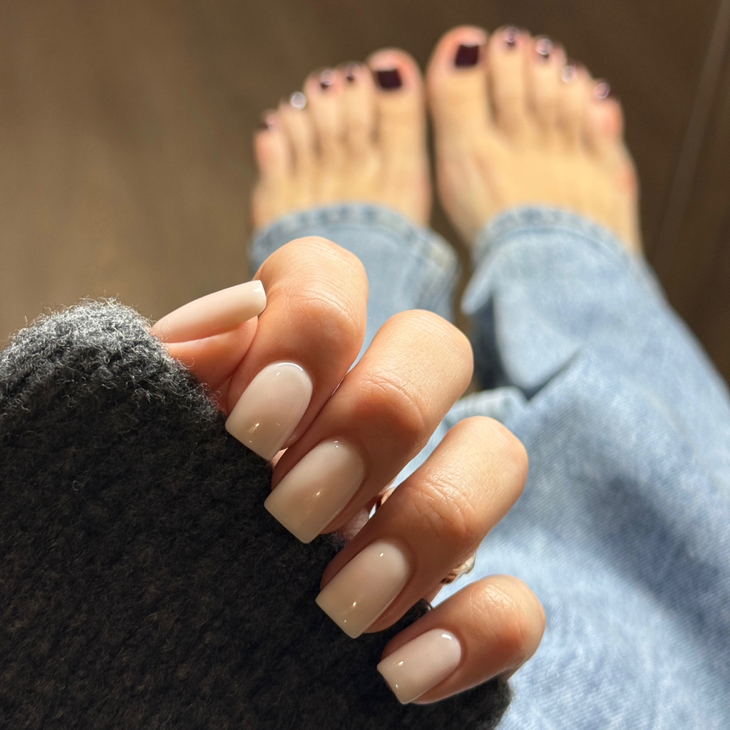 Маникюр с покрытием + полный Smart-педикюр с покрытием