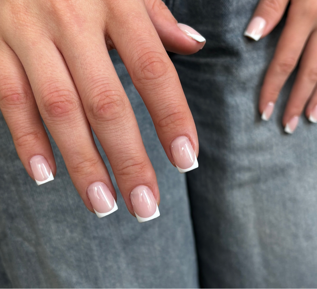 Маникюр ФРЕНЧ (+укрепление)