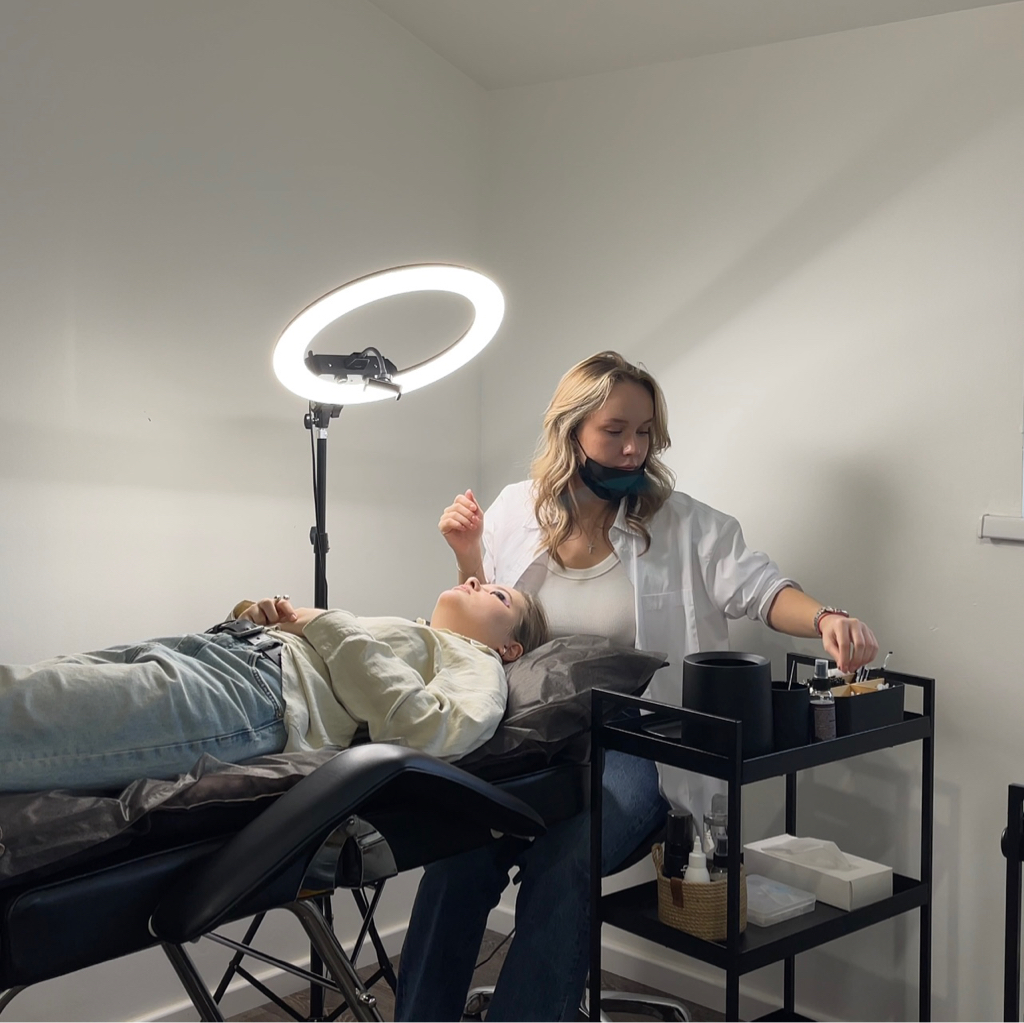 Комплекс: Ламинирование бровей с окрашиванием / Ламинирование ресниц