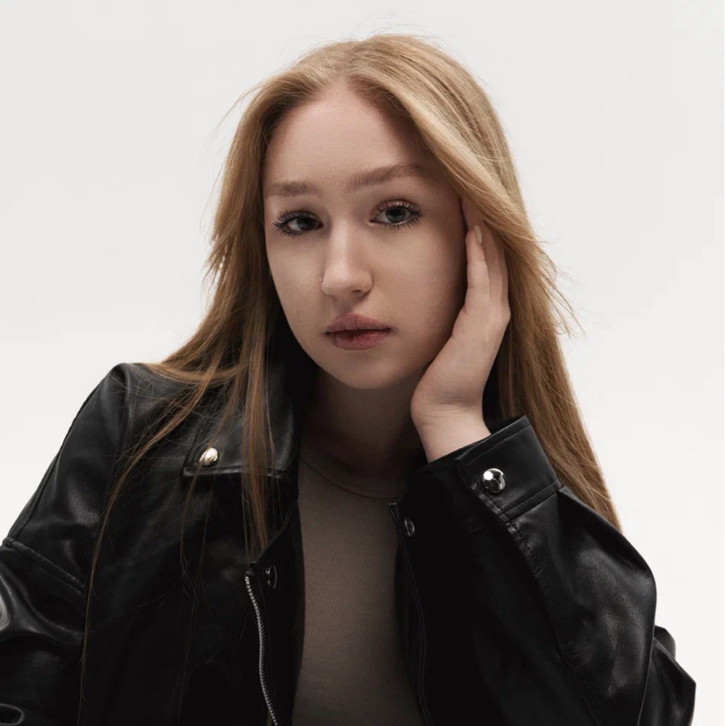 Клокова Ксюша