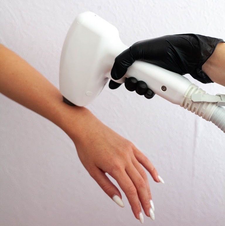 Руки до локтя (с пальчиками )