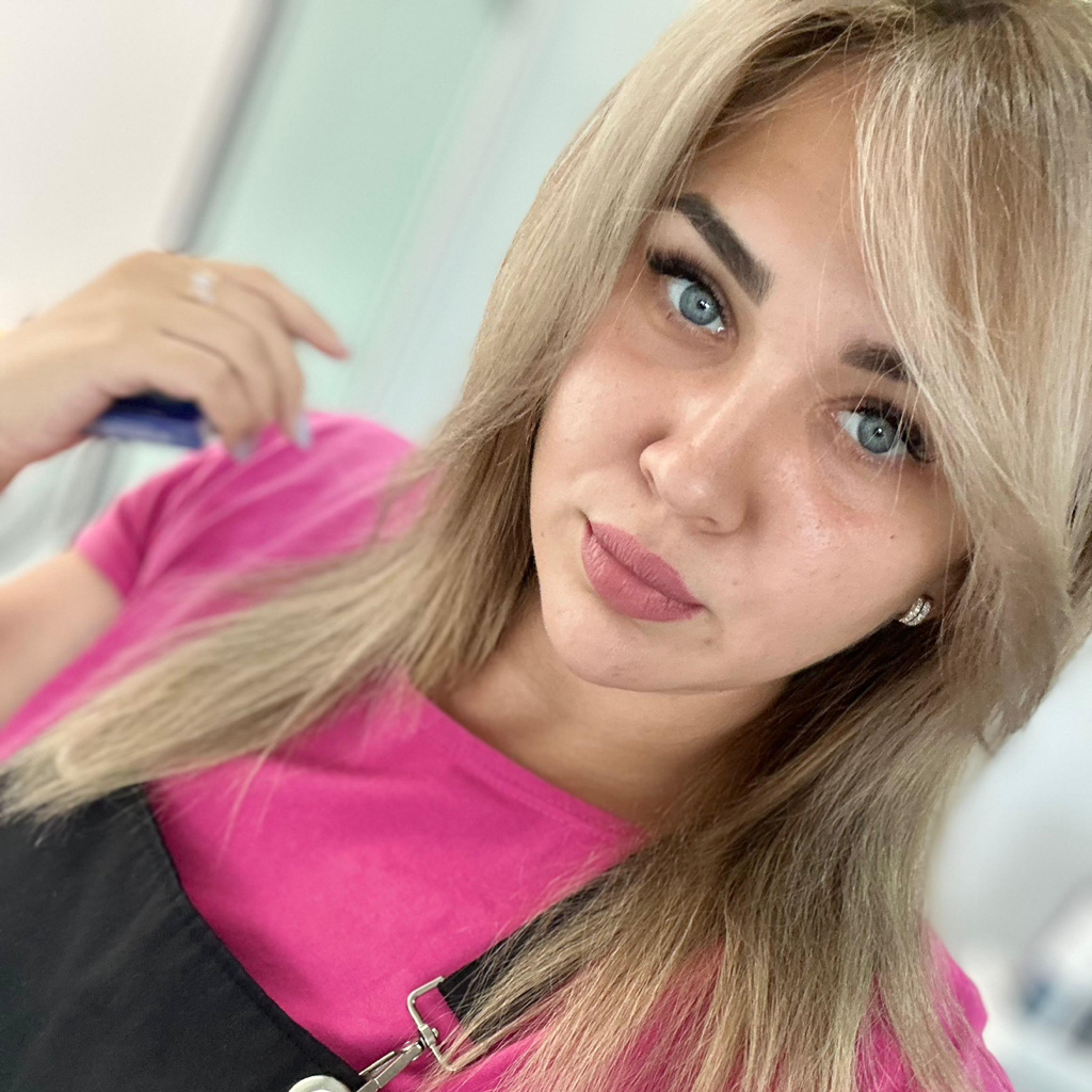 Ангелина С.