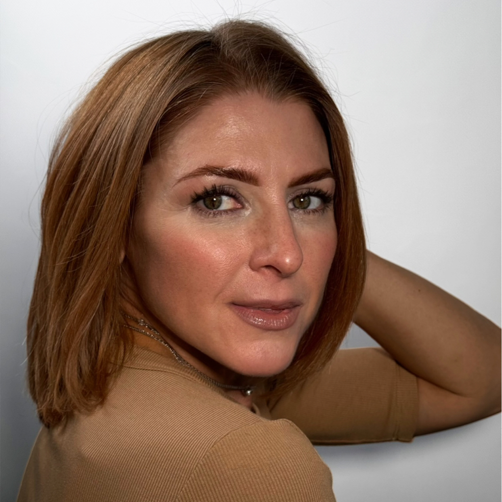 Полное оформление бровей (окрашивание+коррекция+ легкий макияж лица)