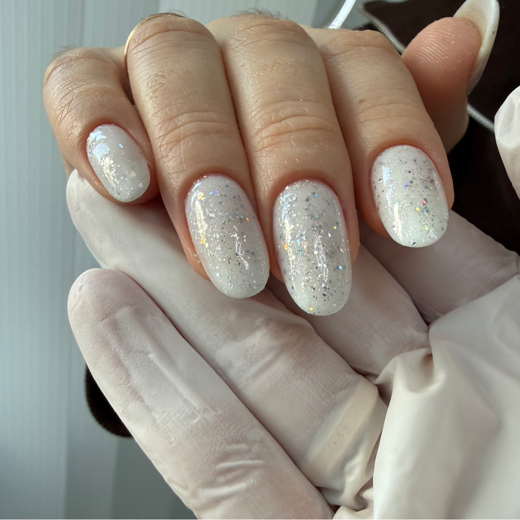 Наращивание ногтей / Профи мастер  (наращивание ногтей + снятие + покрытие гель лаком, любая длина)