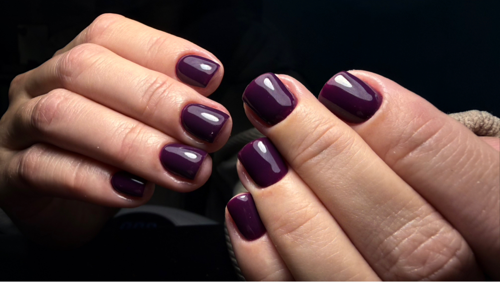 Маникюр с покрытием гель лак