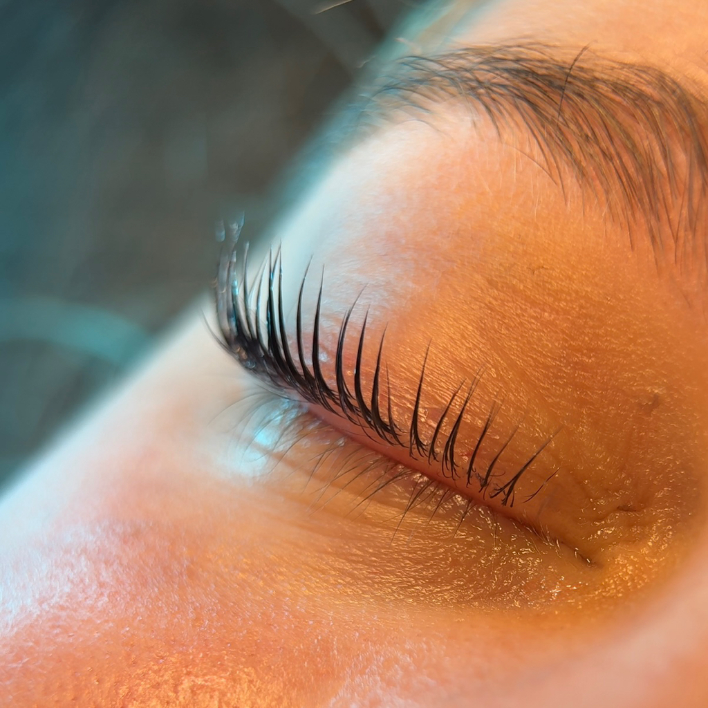 Ламинирование ресниц