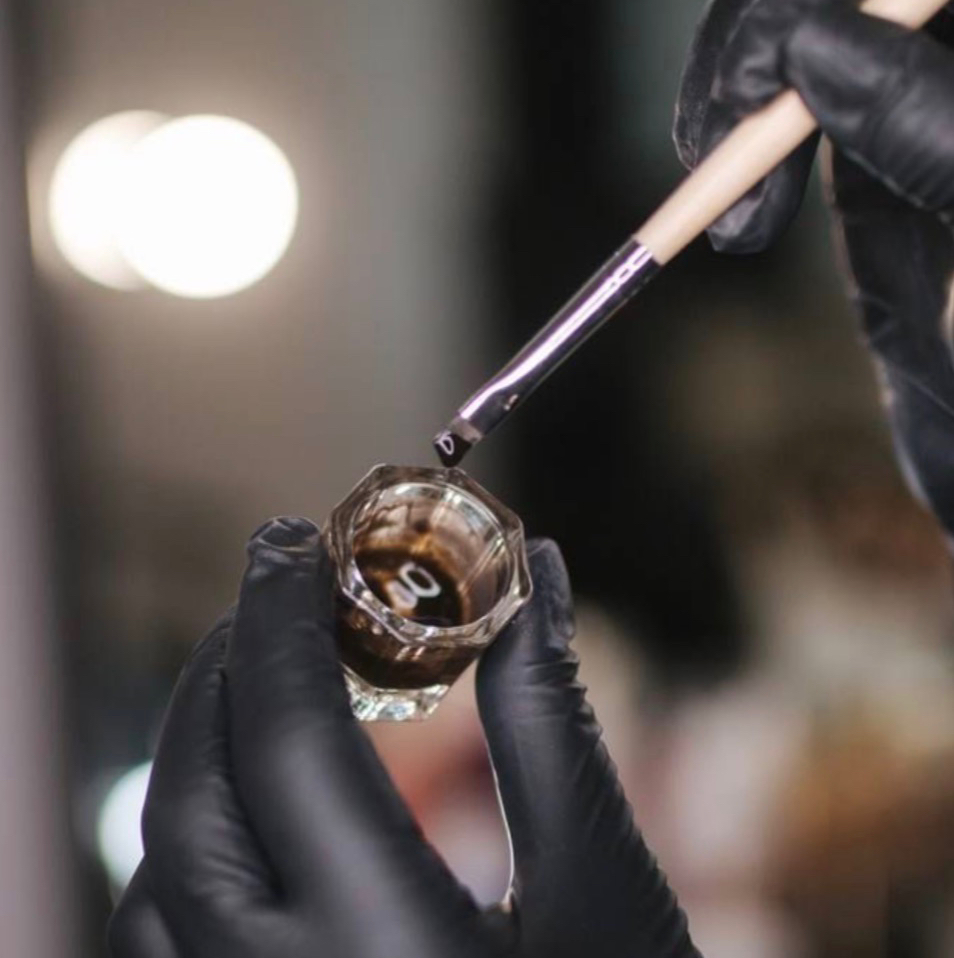 Ламинирование бровей