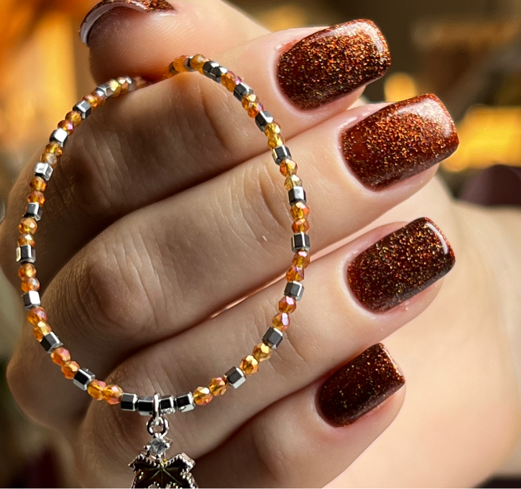 Комплекс услуг  #1.  Маникюр с покрытием гель-лак +педикюр с покрытием гель-лак (без дизайна)