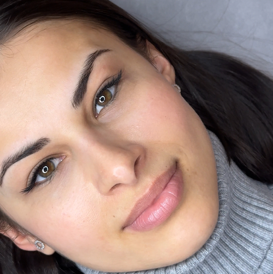 Наращивание ресниц (3.5D)