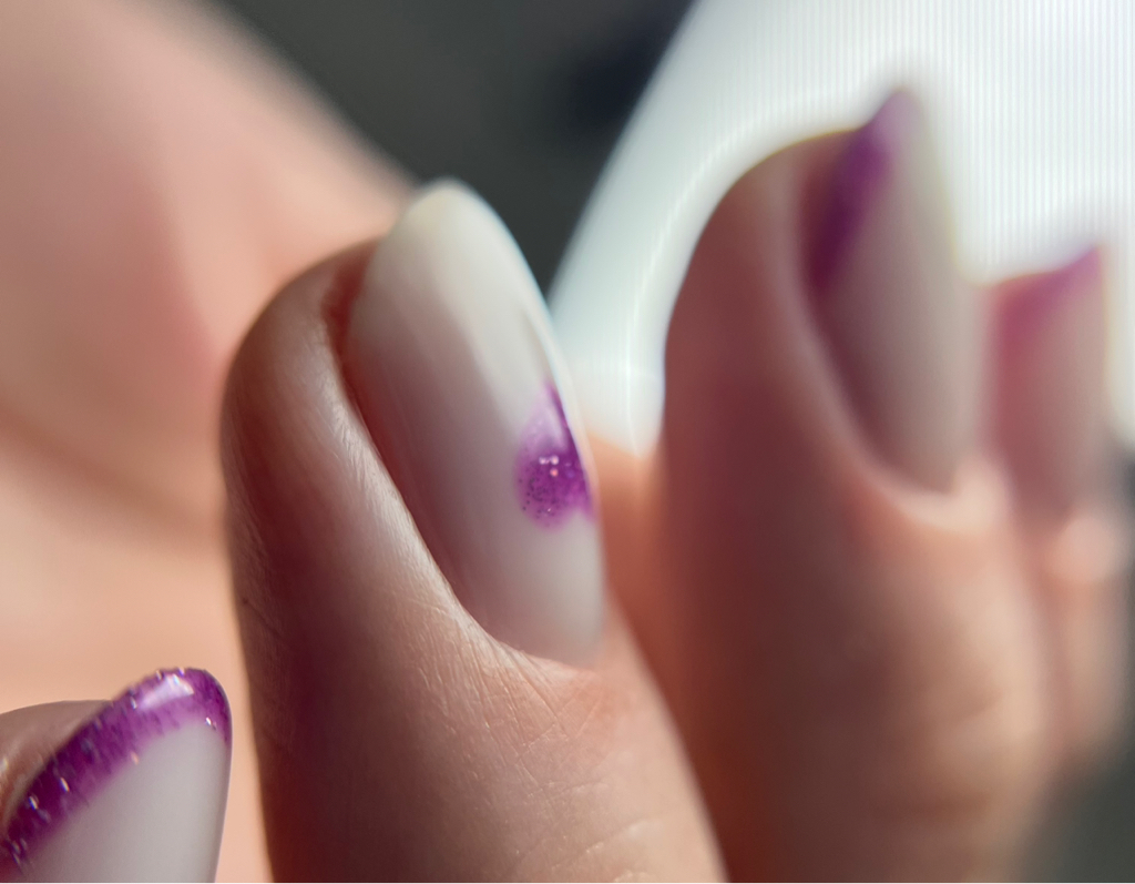 Комплекс услуг #3  Маникюр с покрытием гель-лак + педикюр без покрытия