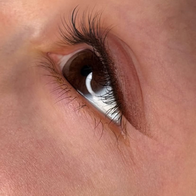 Перманентный макияж межреснички