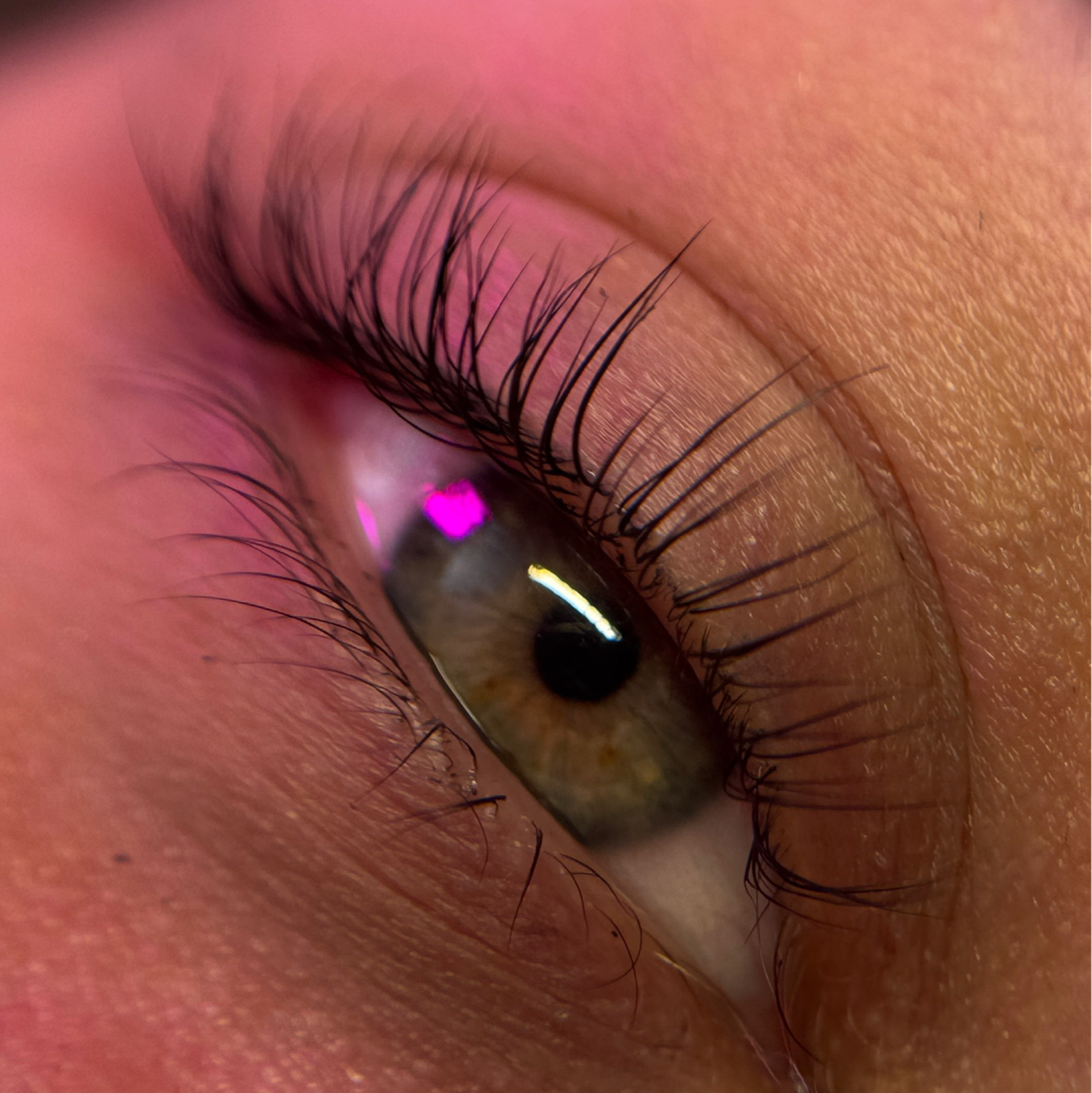 Ламинирование ресниц