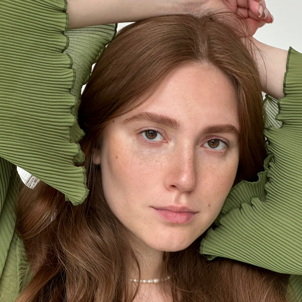 Осветление бровей