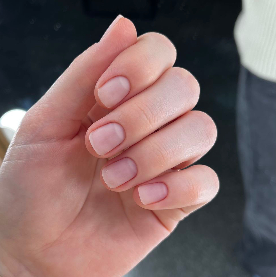 Маникюр классический