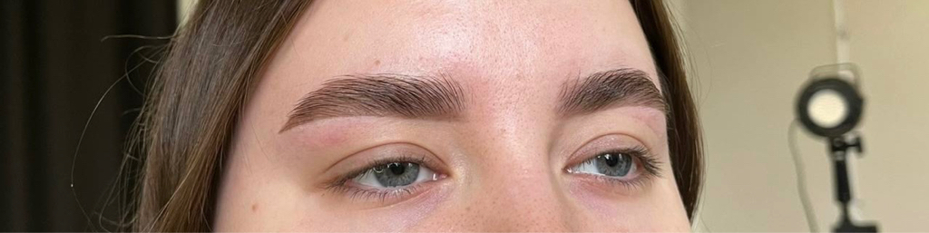 Оформление бровей