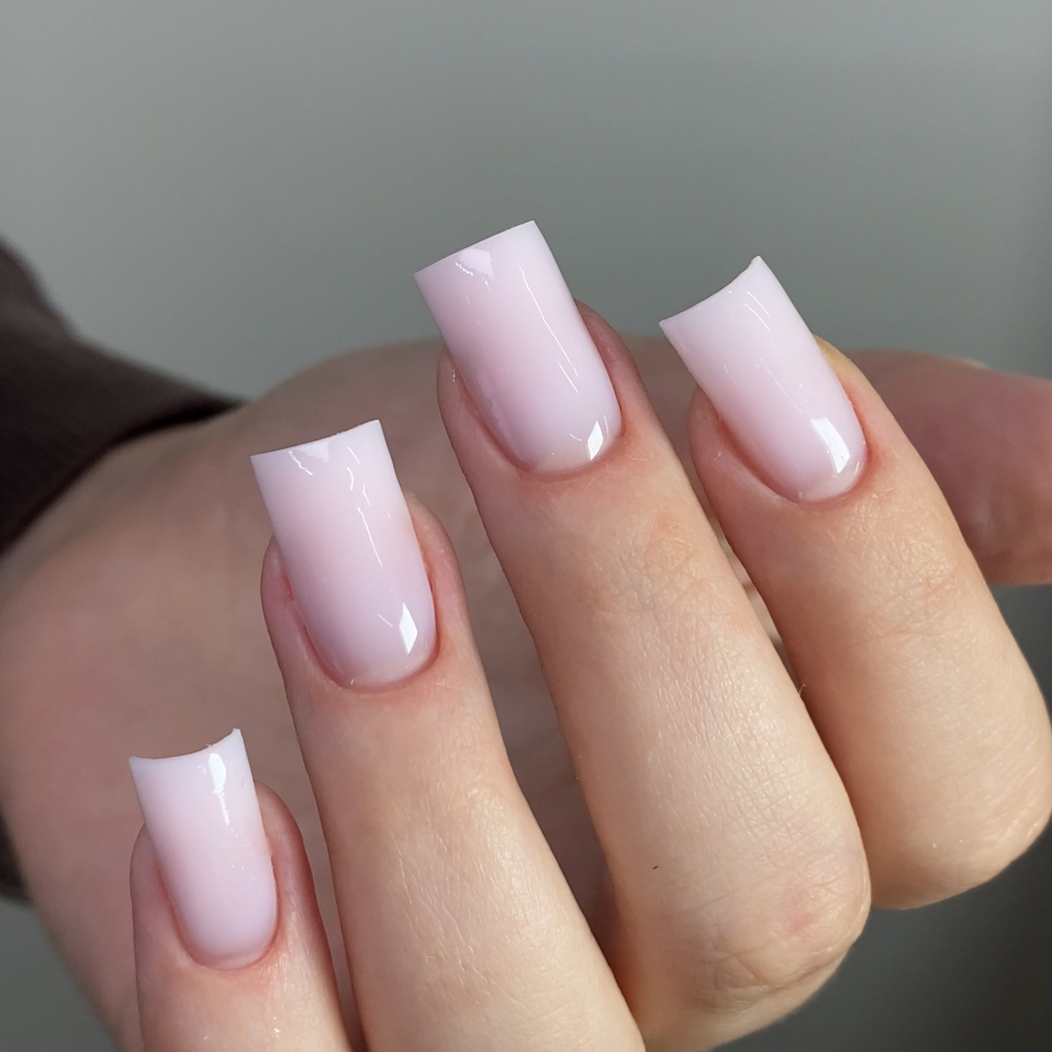 Наращивание ногтей