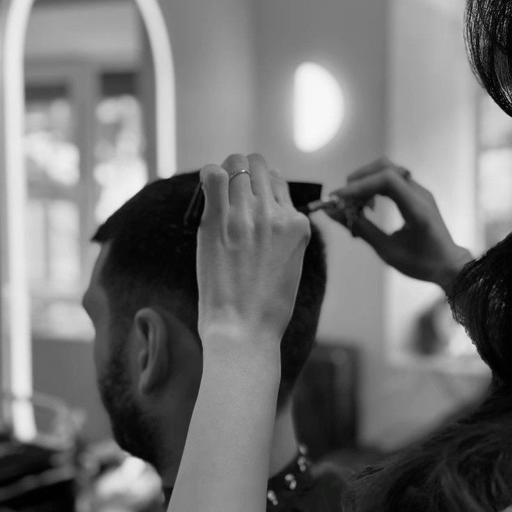 Мужская стрижка классическая